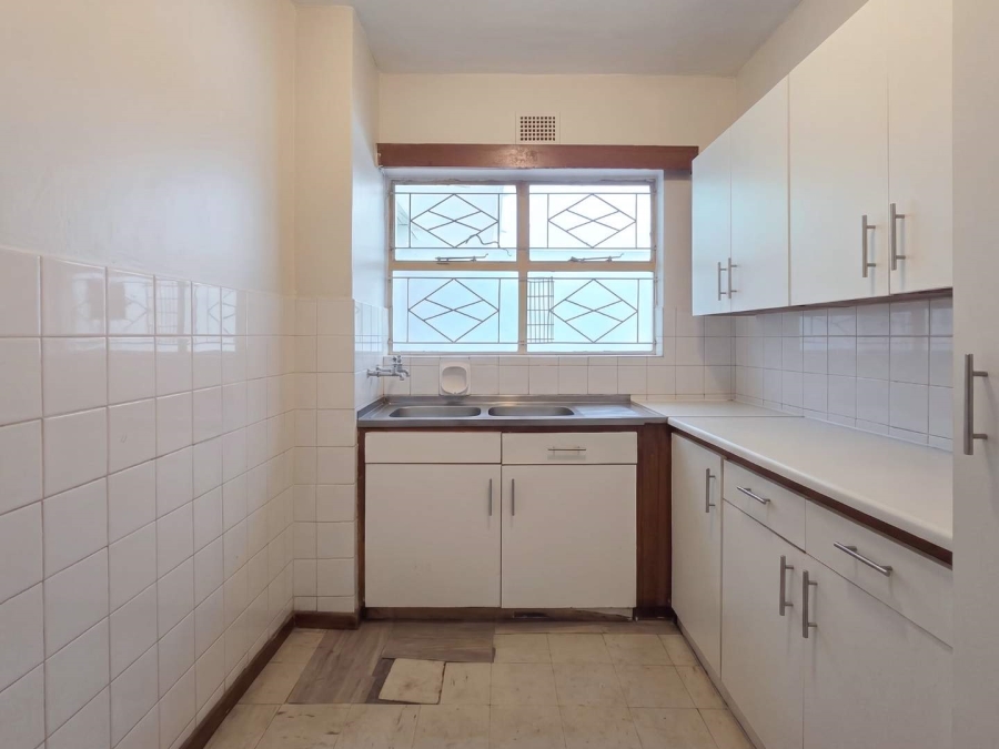 1 Bedroom Property for Sale in Gardens Western Cape